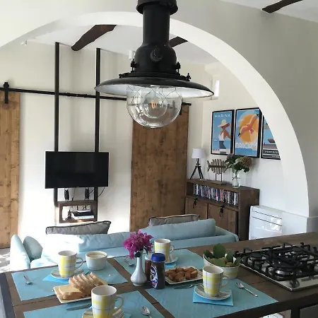 Appartement Zaira House *